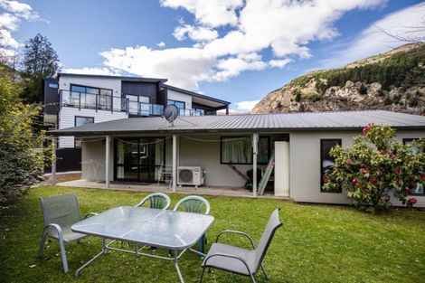 Photo of property in 39 Sawmill Road, Queenstown, 9300