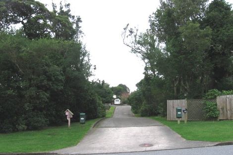 Photo of property in 3 Kakariki Grove, Waikanae, 5036