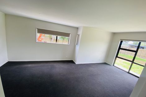 Photo of property in 145 Colwill Road, Massey, Auckland, 0614