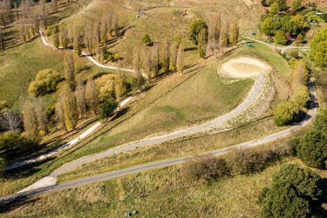 Photo of property in 27 Raratu Road, Kahuranaki, 4295