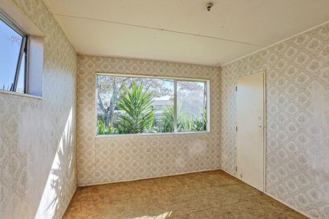 Photo of property in 25 Burton Crescent, Flaxmere, Hastings, 4120