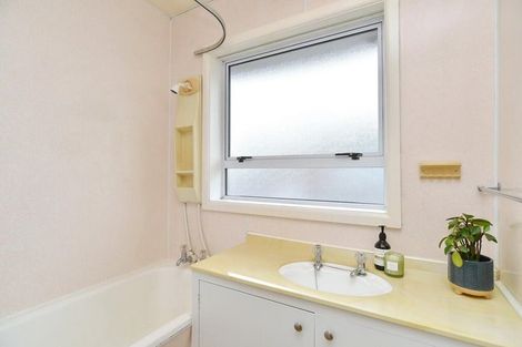 Photo of property in 91 Kendal Avenue, Burnside, Christchurch, 8053