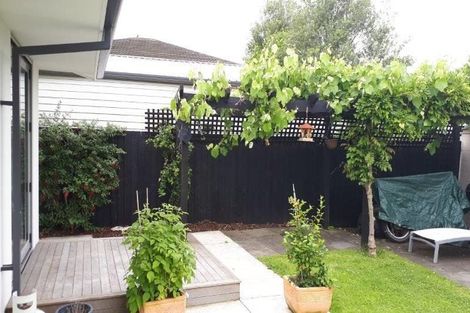 Photo of property in 1/8 Woodbank Street, Somerfield, Christchurch, 8024