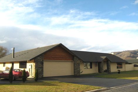 Photo of property in 5 Gavan Street, Cromwell, 9310