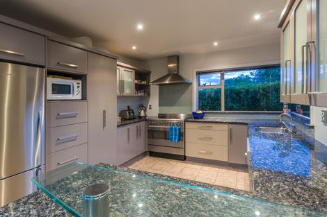 Photo of property in 9 Ranui Avenue, Kerikeri, 0230