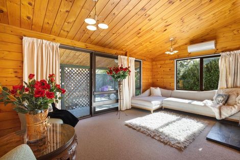 Photo of property in 5 Gordon Place, Leamington, Cambridge, 3432