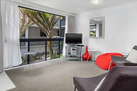 Photo of property in Atlas Apartments, 17/49 Maunganui Road, Mount Maunganui, 3116