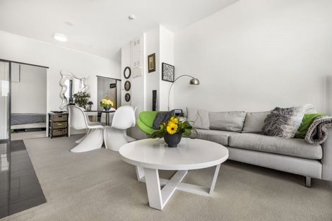 Photo of property in Twin Towers, 808/17 Putney Way, Manukau, Auckland, 2104