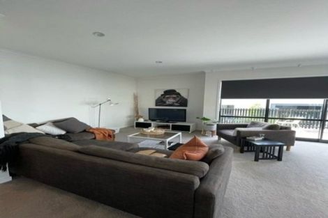 Photo of property in 4 Pheasant Lane, Hobsonville, Auckland, 0616