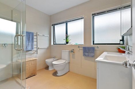 Photo of property in 9 Mohill Place, East Tamaki Heights, Auckland, 2016