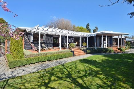 Photo of property in 12 Wood Street, Greytown, 5712