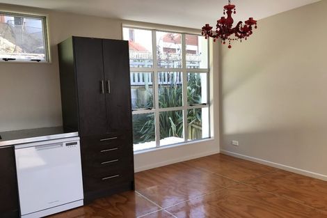 Photo of property in 306u4 Evans Bay Parade, Hataitai, Wellington, 6021