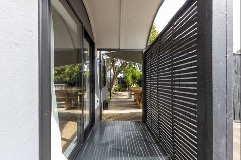 Photo of property in 8 Kings Court, Roslyn, Palmerston North, 4414