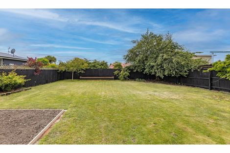 Photo of property in 40 Good Street, Rangiora, 7400