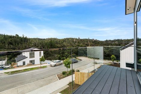 Photo of property in 72 Pacific Heights Road, Orewa, 0931