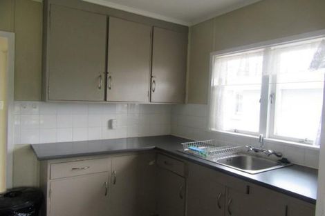 Photo of property in 6 Cameron Road, Hamilton East, Hamilton, 3216