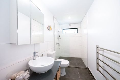 Photo of property in 22b Ward Drive, Opua, 0200