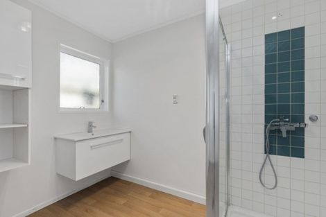 Photo of property in 18 Clapham Grove, Stokes Valley, Lower Hutt, 5019