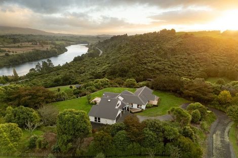 Photo of property in 1829i Cambridge Road, Karapiro, Tirau, 3484