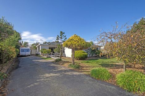 Photo of property in 11 Gilbert Street, Amberley, 7410