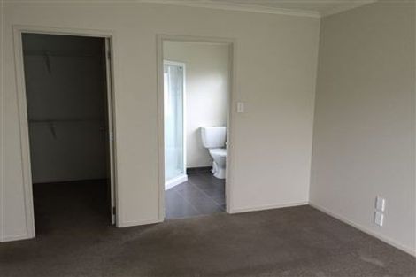 Photo of property in 12 Trevors Place, Pukekohe, 2120