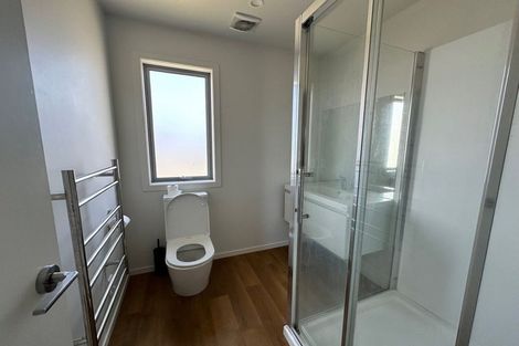 Photo of property in 30 Barber Grove, Moera, Lower Hutt, 5010