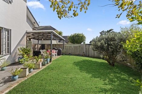 Photo of property in 4a Dapple Place, Flat Bush, Auckland, 2019