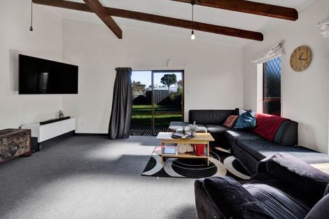 Photo of property in 43 Cassandra Street, Stratford, 4332