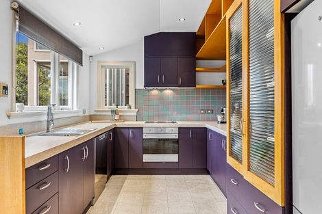Photo of property in 5 Wiggins Street, Sumner, Christchurch, 8081