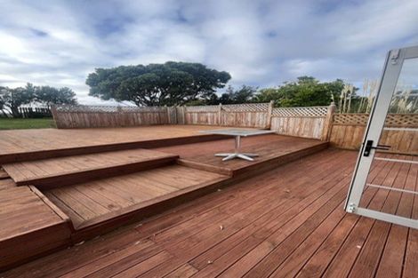 Photo of property in 5 Whenua View, Titahi Bay, Porirua, 5022