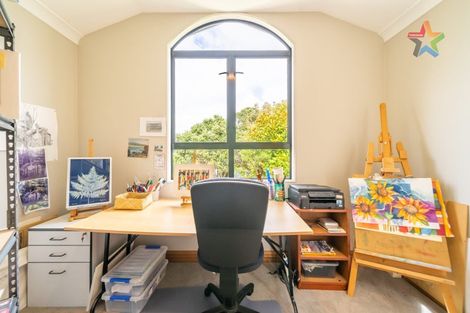Photo of property in 69 Howard Road, Point Howard, Lower Hutt, 5013