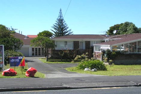 Photo of property in 2/53 Church Street, Northcote Point, Auckland, 0627