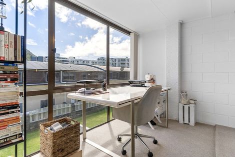 Photo of property in 40 Maunganui Road, Mount Maunganui, 3116