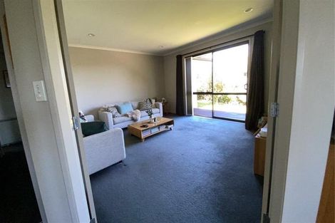 Photo of property in 4 Mynah Place, Welcome Bay, Tauranga, 3112