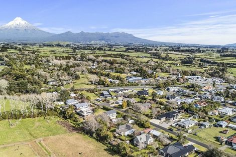 Photo of property in 5 Bosworth Street, Egmont Village, 4372