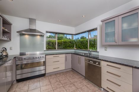 Photo of property in 9 Ranui Avenue, Kerikeri, 0230