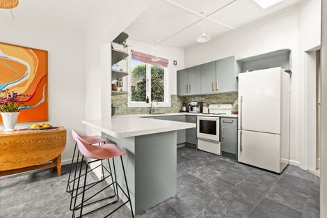 Photo of property in 913 Fitzroy Avenue, Mahora, Hastings, 4120
