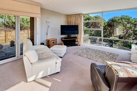 Photo of property in 53 Exploration Way, Whitby, Porirua, 5024