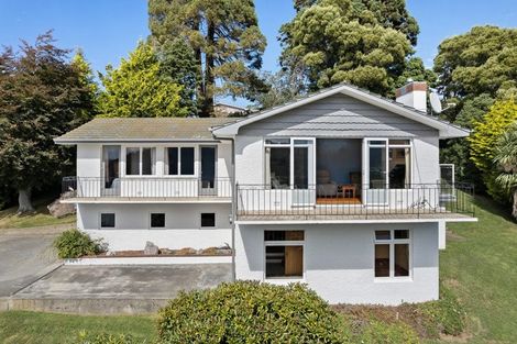 Photo of property in 3 Prospect Row, Roseneath, Port Chalmers, 9023