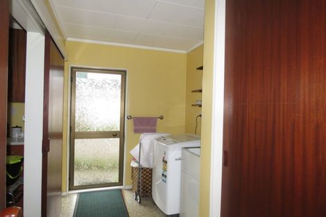 Photo of property in 64 Henley Street, Westport, 7825