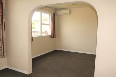 Photo of property in 82- 84 Queen Street, Westport, 7825