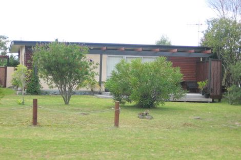 Photo of property in 400 Otahu Road, Whangamata, 3620