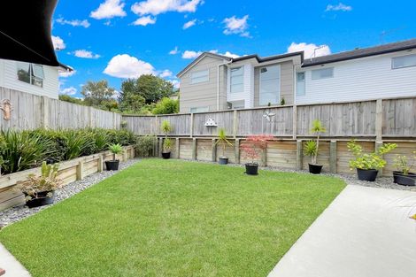 Photo of property in 50u2 Banbury Crescent, Fairfield, Hamilton, 3214