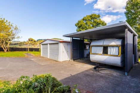 Photo of property in 74 Valley Road, Waimauku, 0881