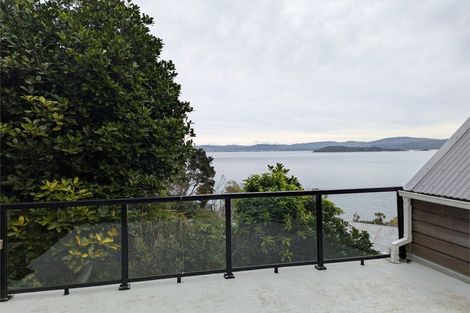 Photo of property in 14 Taungata Road, York Bay, Lower Hutt, 5013