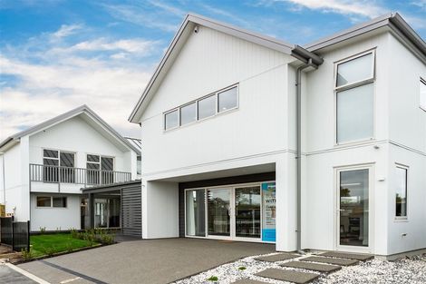 Photo of property in 19 Holmes Hanover Lane, Halswell, Christchurch, 8025