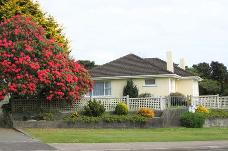 Photo of property in 84a Seaview Road, Westown, New Plymouth, 4310