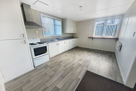 Photo of property in 16 Girvan Place, Tokoroa, 3420