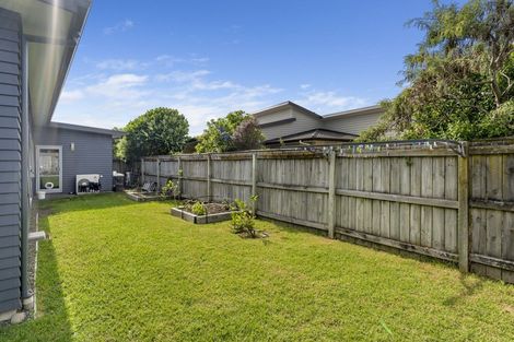 Photo of property in 44 Kotuku Drive, Paraparaumu Beach, Paraparaumu, 5032