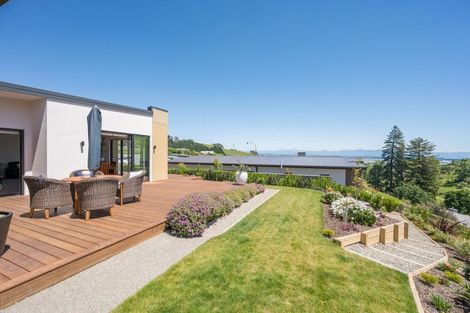 Photo of property in 18 Hill Tops Way, Stoke, Nelson, 7011